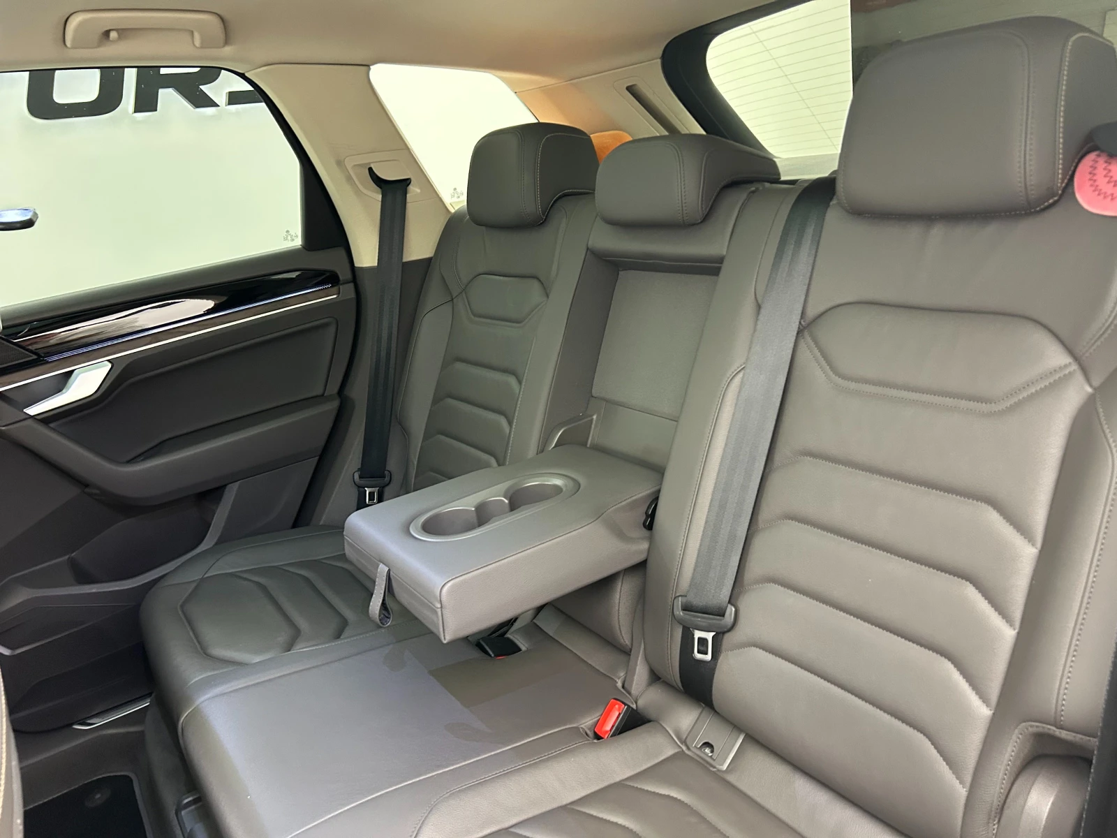 فولكس فاجن طوارق 3.0 TDI