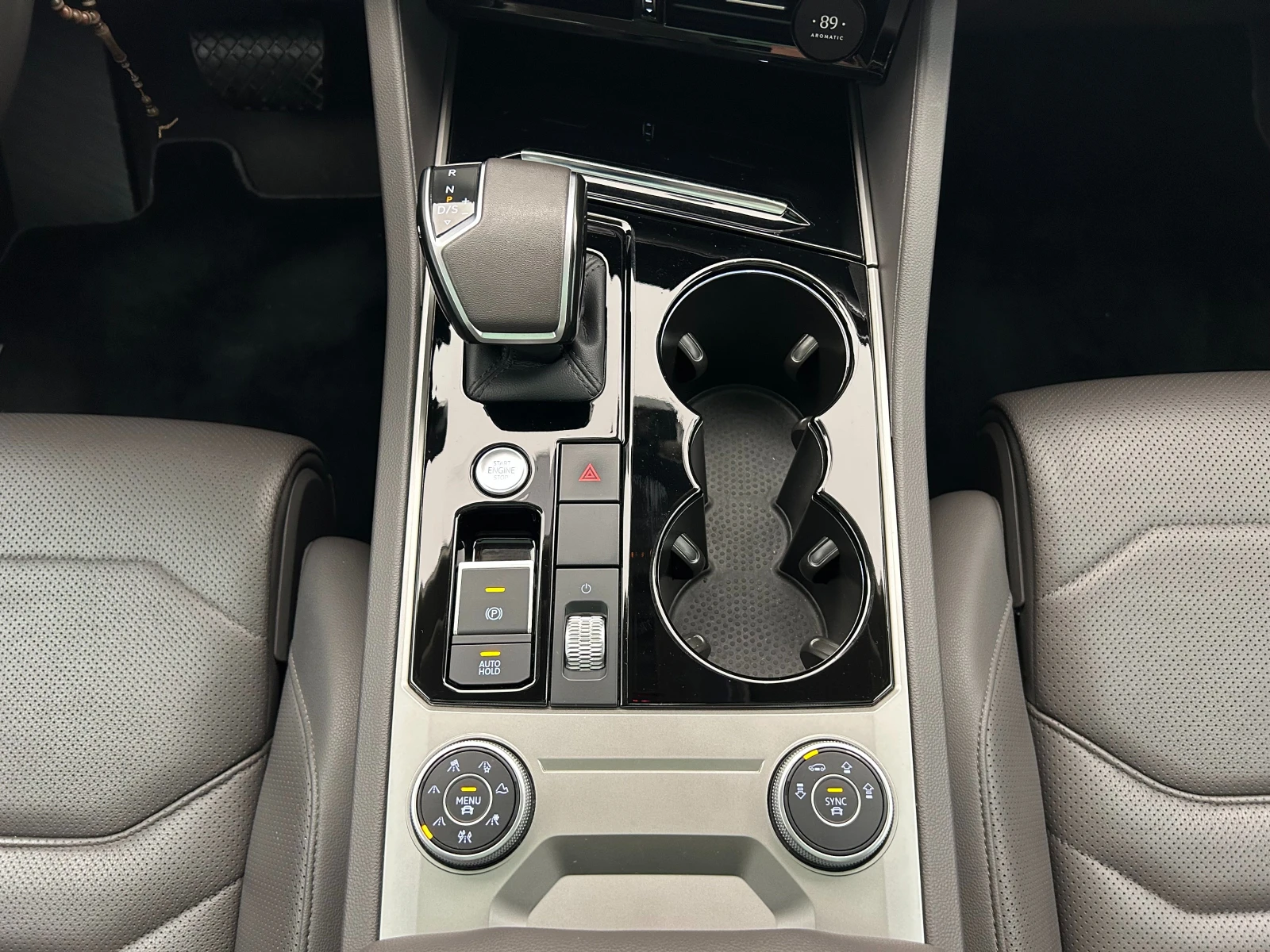 فولكس فاجن طوارق 3.0 TDI