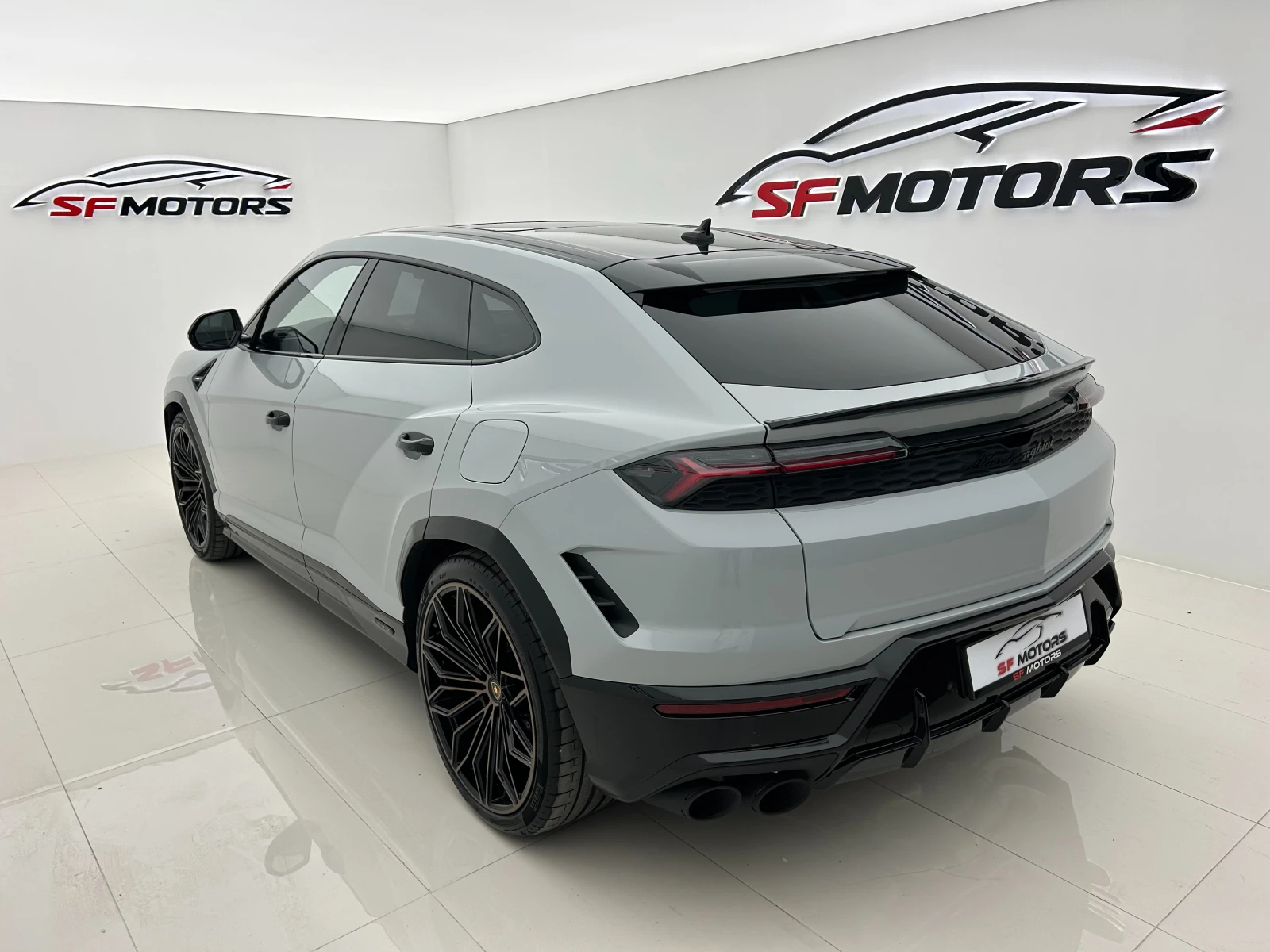 Lamborghini Urus SE