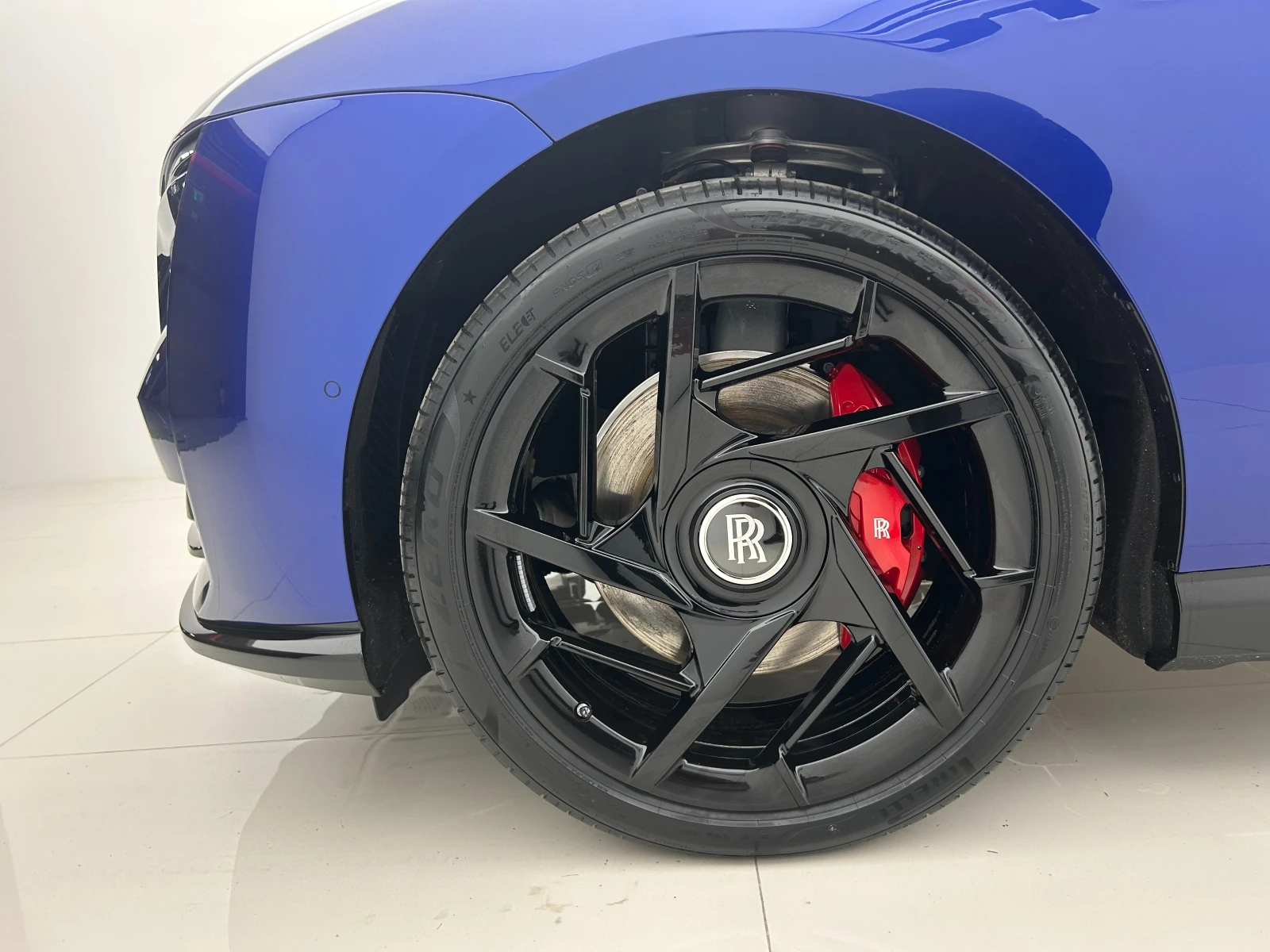 رولز رويس سبيكتر