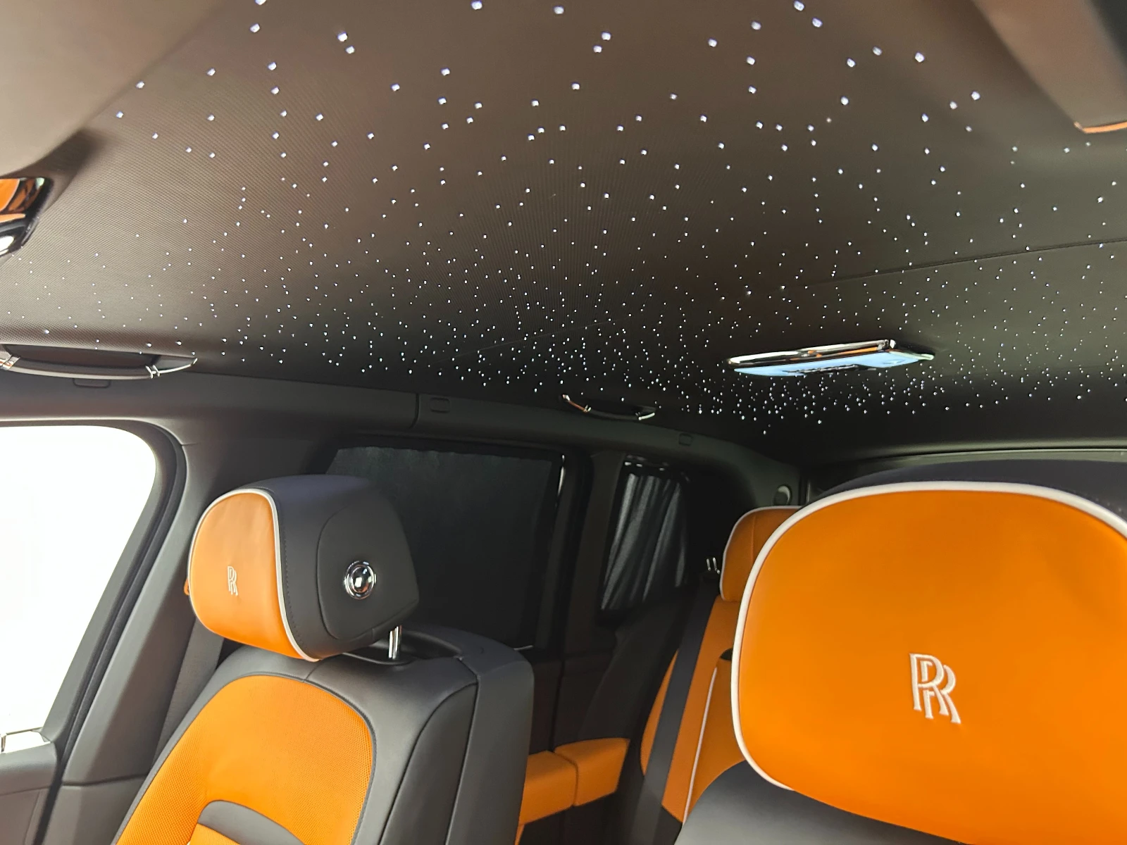 劳斯莱斯 Cullinan Black Badge Series II