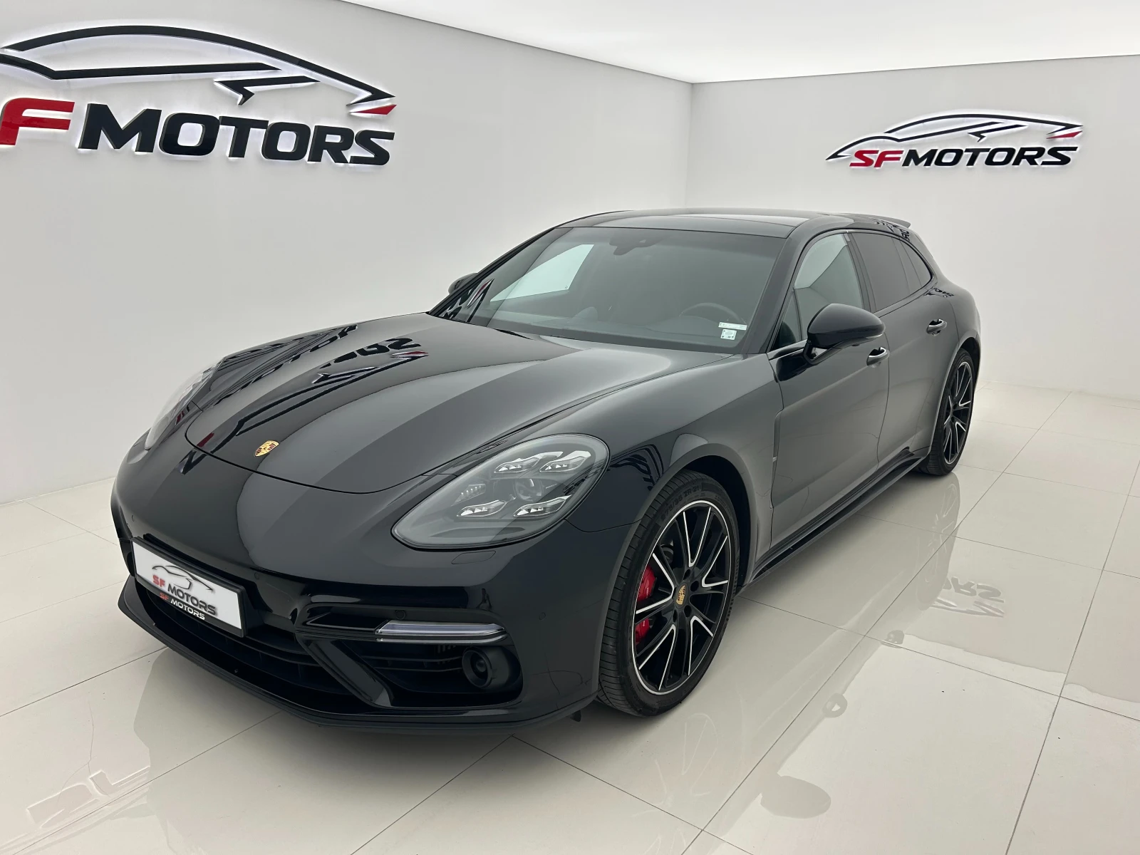 Porsche Panamera Turbo Sport Turismo