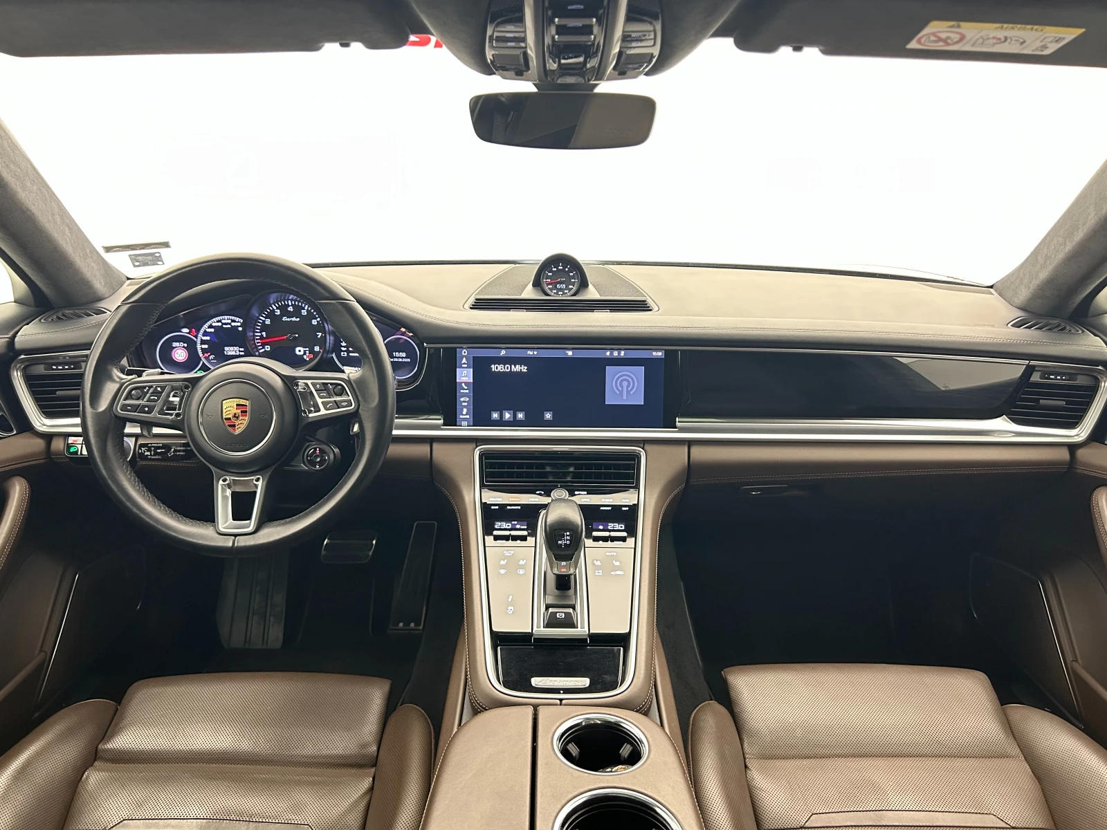 Porsche Panamera Turbo Sport Turismo