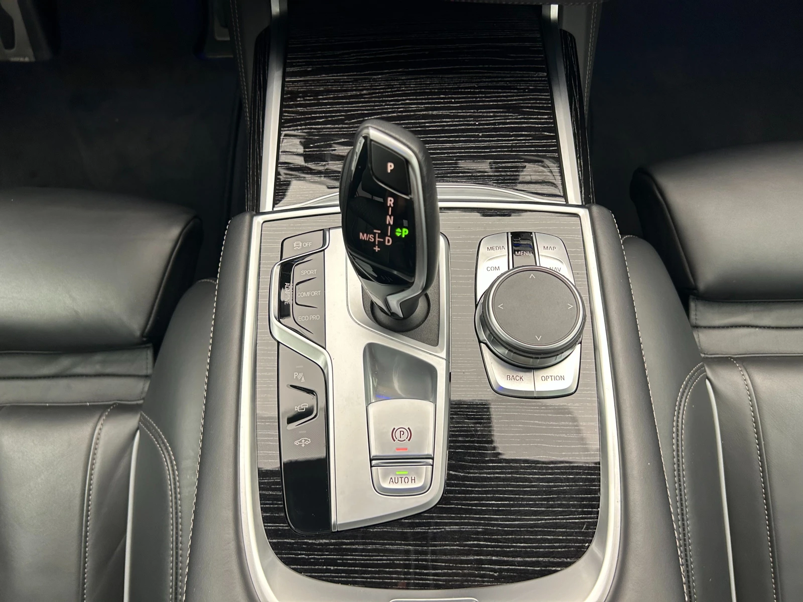 BMW 730 xDrive30d M Sport