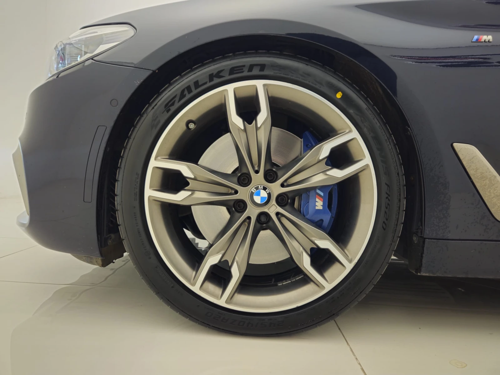 BMW 550 M550i xDrive\G30